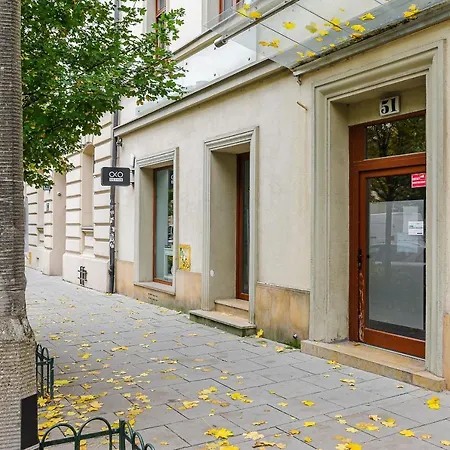 Lumina Spacious Company Apartment With Large Balcony Krakow