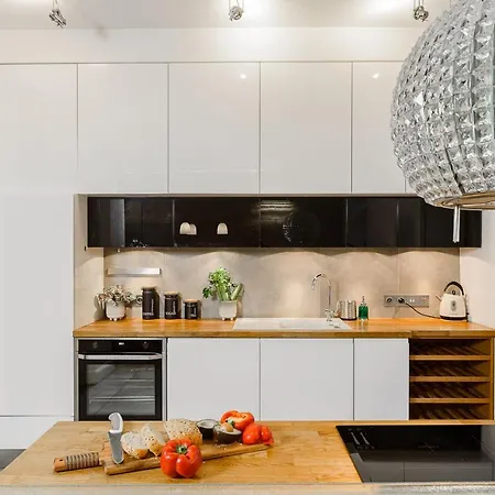 Apartament Lumina Spacious Company Apartment With Large Balcony Krakow *