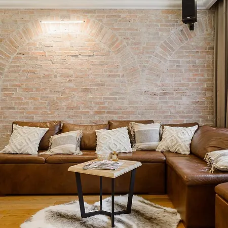 Appartamento Lumina Spacious Company Apartment With Large Balcony Krakow *