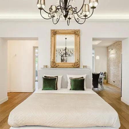 Lumina Spacious Company Apartment With Large Balcony Krakow